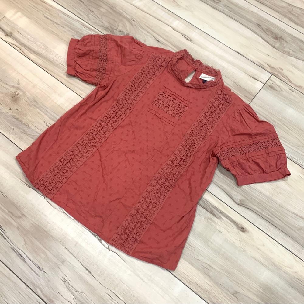 Universal Thread Eyelet Blouse - image 3